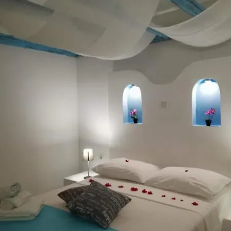 Hotel Trees Art *
